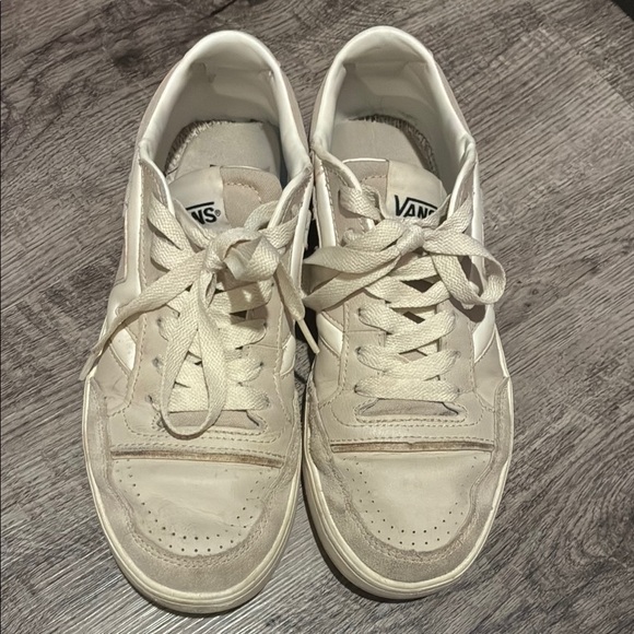 Vans Off-White and Beige Sneakers - Picture 2 of 6